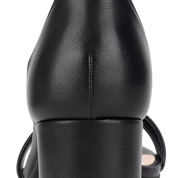 NWT/Box ZriEy Women's Strappy black Chunky Low Heeled Sandals Size 7 - Picture 5 of 9